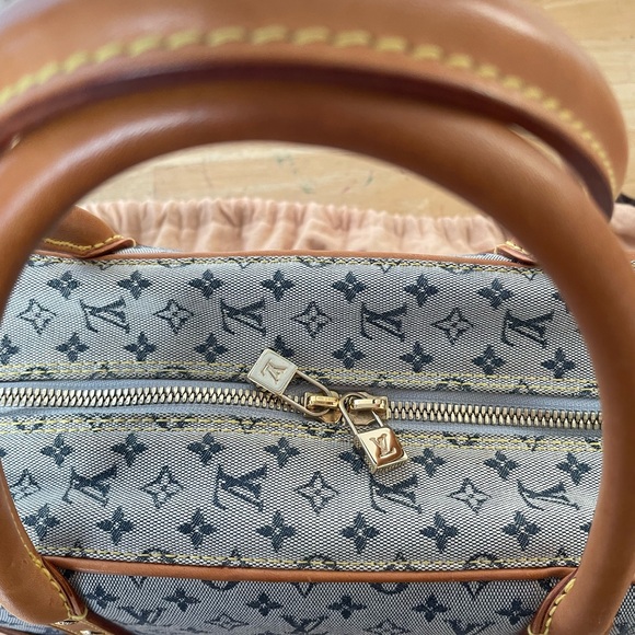 Louis Vuitton Vintage Marie Handbag - Picture 3 of 11